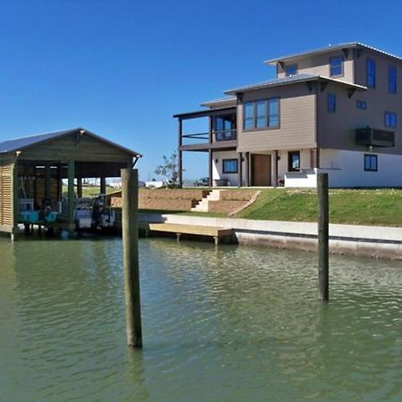 فندق Port O'Connorفي  Dolphin House Port O Connor المظهر الخارجي الصورة